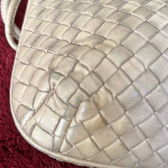 Charles Jourdan light beige woven leather handbag - Picture 6 of 13